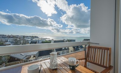 « LE PHARE » appartement vue mer 2 p CONCARNEAU