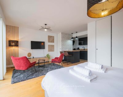 « RÊVERIE » – Appartement type suite d’hôtel 2 pers – Centre-ville et mer à pied Concarneau